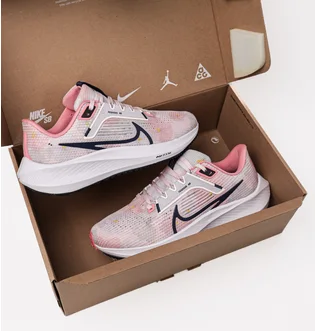 Кроссовки женские Nike Pegasus 40 Premium Pink DV7890-600