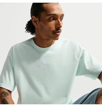 Футболка мужская Nike Sportswear Premium Essentials T-Shirt Light Blue IH1121-394