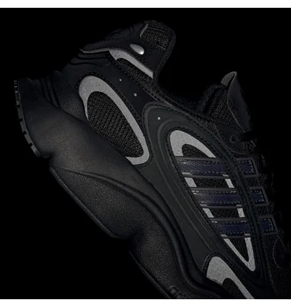 Кроссовки унисекс Adidas Ozmillen Shoes Black IF9601