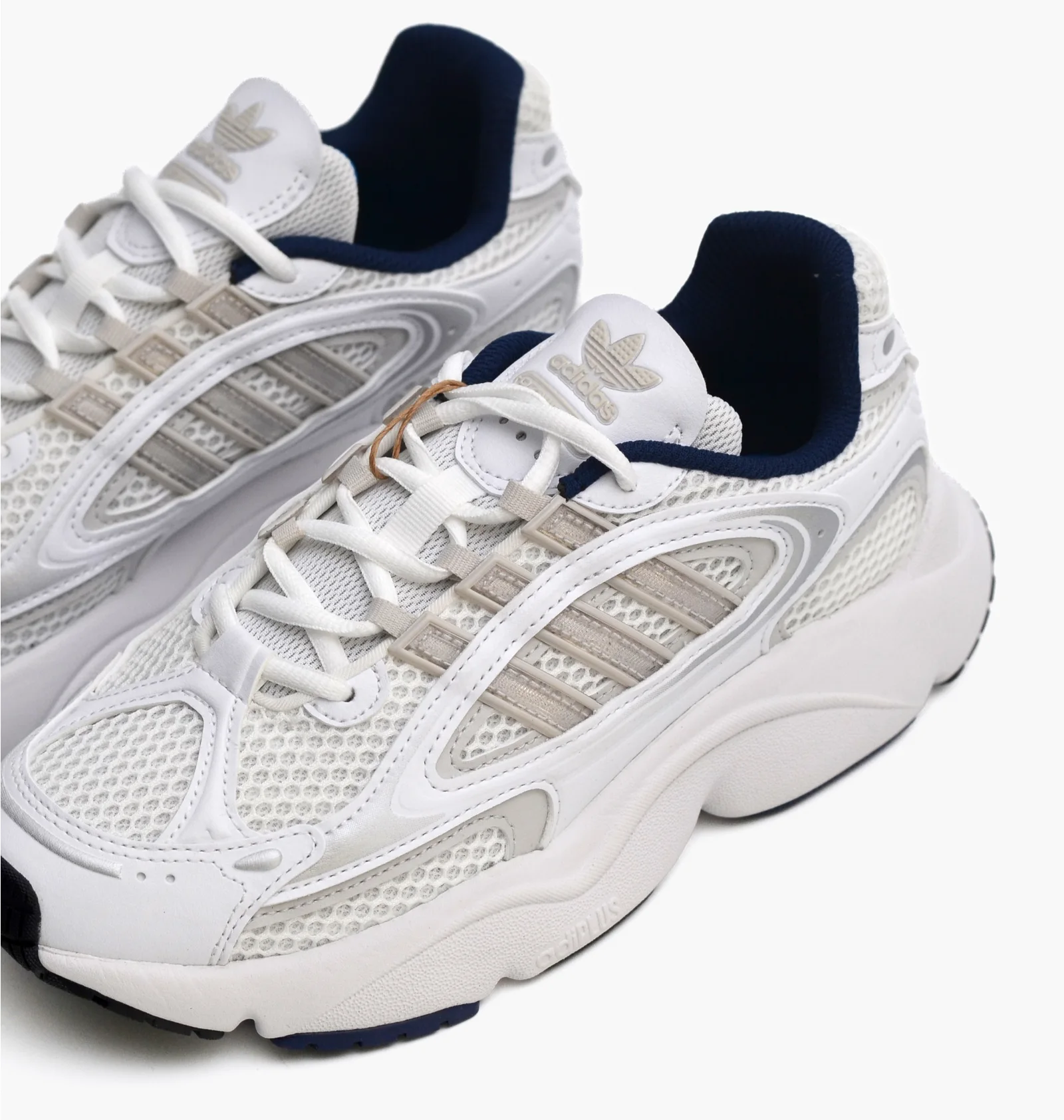 ᐉ Кросівки чоловічі Adidas Ozmillen White IF3447 - придбати в