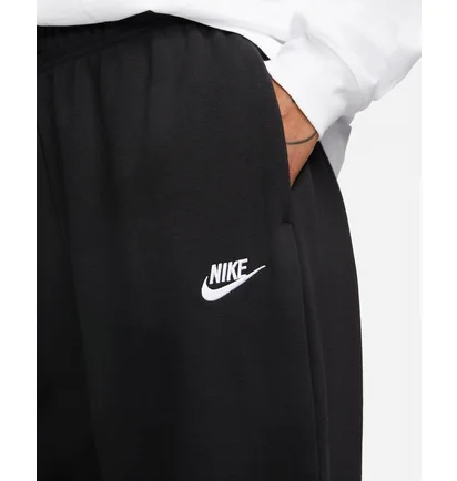 Штаны женские Nike Sportswear Club Fleece Oversized Black Dq5800-010