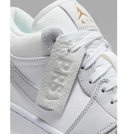 Кроссовки мужские Air Jordan 1 Low White/Grey CV3043-100