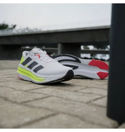 Кросівки чоловічі Adidas Adistar 3 White IE8222