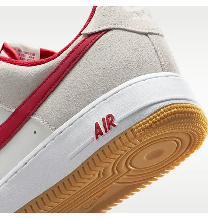 Кроссовки мужские Nike Air Force 1 07 Lv8 Beige IB6388-101