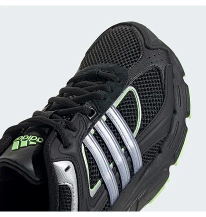 Кросівки жіночі Adidas Response Cl Shoes Black IE5915