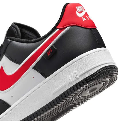 Кроссовки мужские Nike Air Force 1 07 Next Nature Black/White HM0721-002