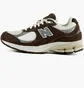 Кросівки чоловічі New Balance 2002R Brown/White M2002RAD