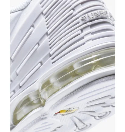Кросівки чоловічі Nike Air Max Plus 3 White CW1417-100
