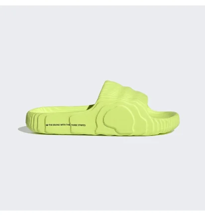 Тапочки унисекс Adidas Adilette 22 Slides Green HP6523