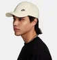 Кепка унисекс Nike Dri-Fit Club Metal Logo White FB5371-113