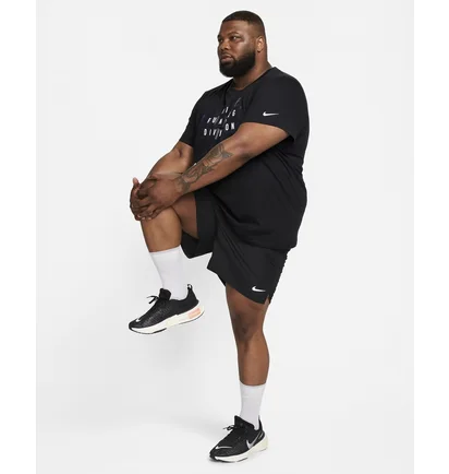 Футболка мужская Nike Dri-Fit Run Division MenS Running T-Shirt Black FJ2356-010