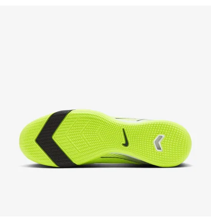 Футзалки чоловічі Nike Zoom Vapor 16 Academy Green FQ8434-700