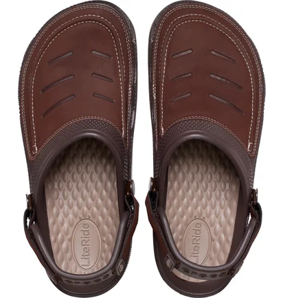 Тапочки мужские CROCS Yukon Vista Ii Lr Clog Brown 207689-23D