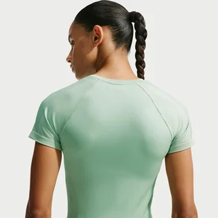 Футболка женская Nike Pro Olive IM9972-006