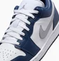 Кроссовки мужские Air Jordan 1 Low Midnight Navy Blue/White 553558-141