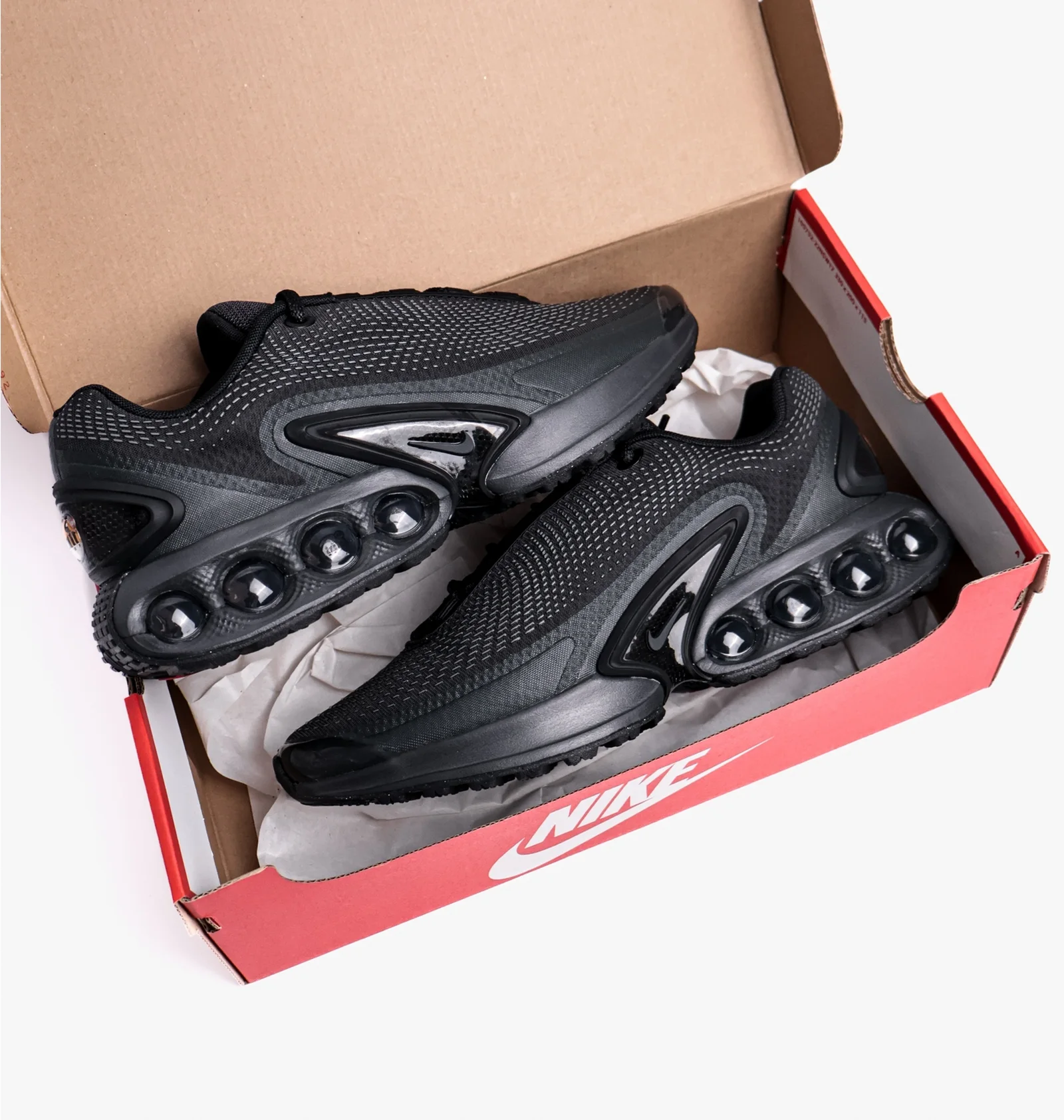 ᐉ Кросівки чоловічі Nike Air Max Dn Black DV3337-006 - придбати в
