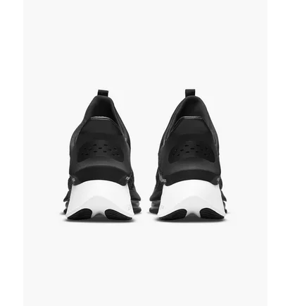 Кросівки чоловічі Nike Air Zoom Tempo Next% Flyease Black CV1889-005