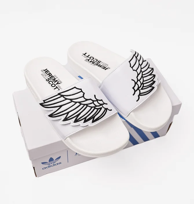 ᐉ Тапочки унисекс Adidas Jeremy Scott Monogram Adilette Wings