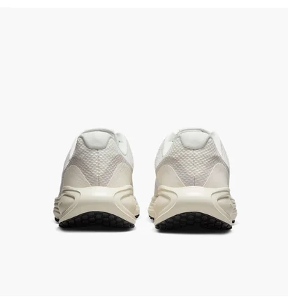 Кросівки жіночі Nike Revolution 8 Beige HJ8485-103