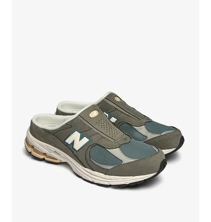 Тапочки мужские New Balance 2002Rm Grey M2002RMK
