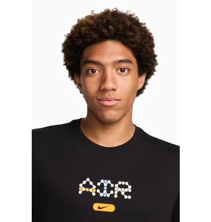 Футболка мужская Nike Sportswear Black FV3718-010