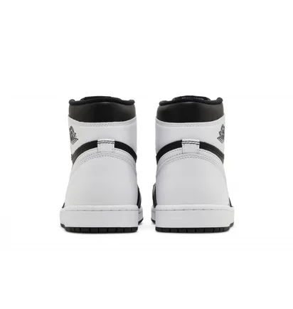 Кросівки чоловічі Air Jordan 1 Retro High Og Black/White DZ5485-010