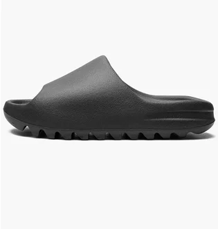 Тапочки мужские Adidas Yeezy Slide Black HQ6448