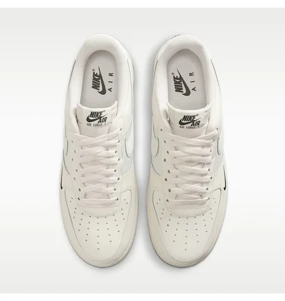 Кроссовки мужские Nike Air Force 1 07 Lv8 Beige IM6002-030
