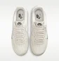 Кроссовки мужские Nike Air Force 1 07 Lv8 Beige IM6002-030