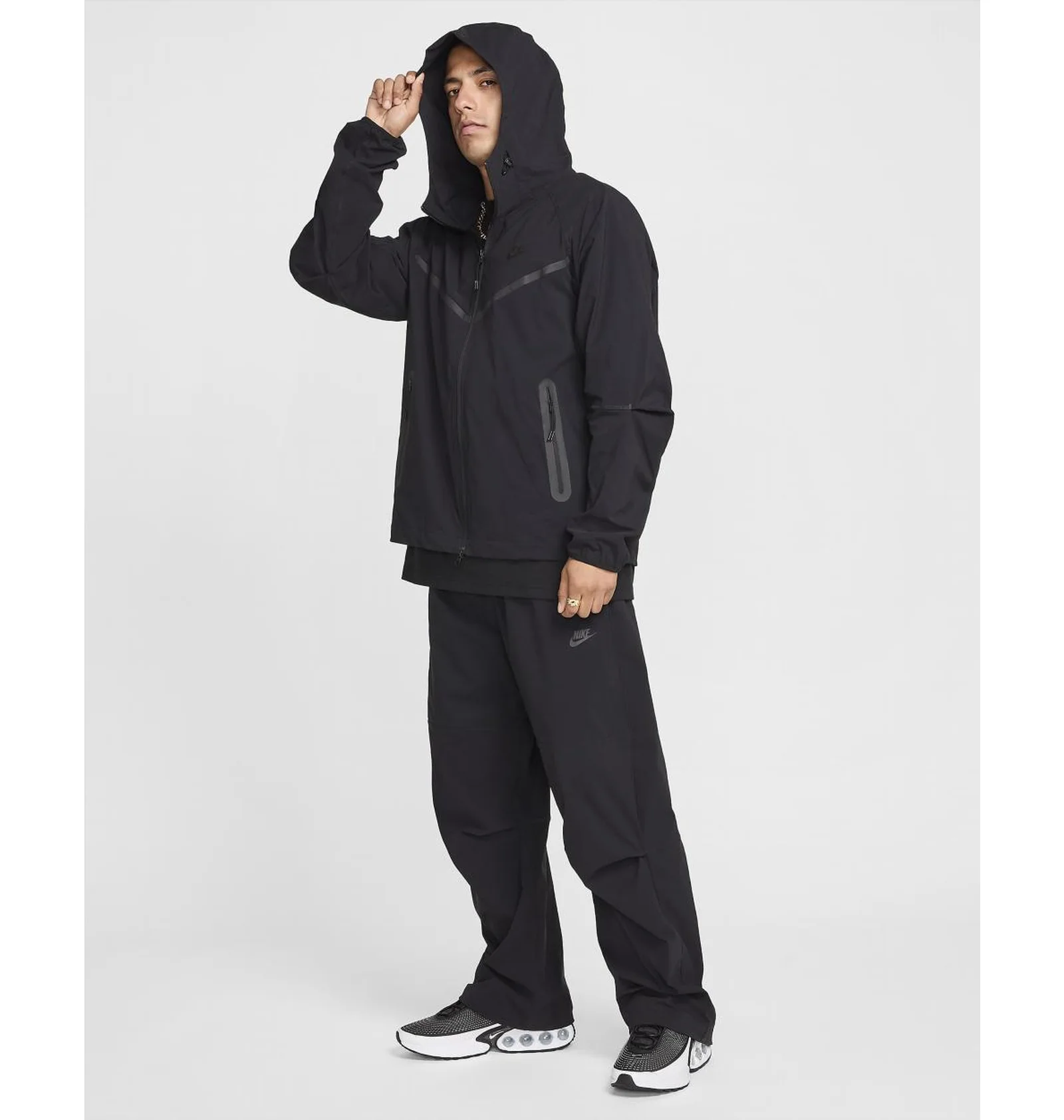 ᐉ Штаны мужские Nike Tech Black HM7158-010 - купить в интернет