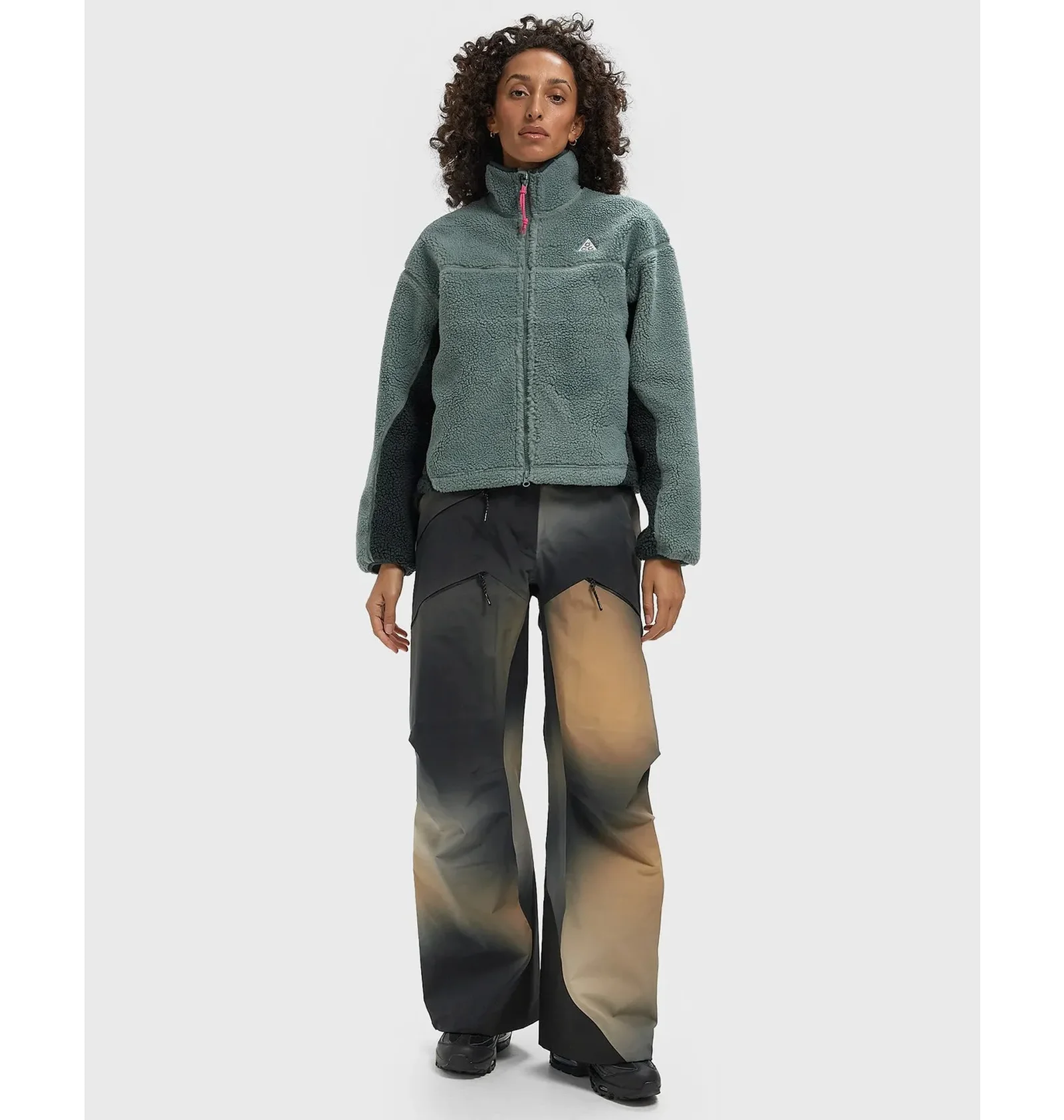 ᐉ Куртка жіноча Nike Canwell Glacier Green HV4705-364 - придбати