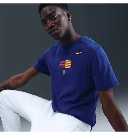 Футболка чоловіча Nike Fcb Flag Hq8405 (455) Blue HQ8405-455