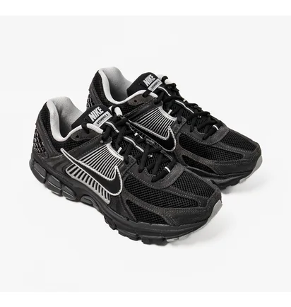 Кроссовки унисекс Nike Zoom Vomero 5 Black HF1553-006