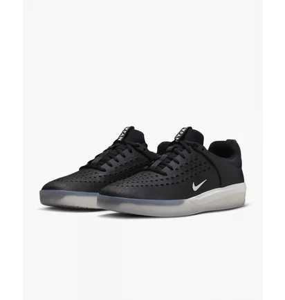 Кросівки унісекс Nike Sb Nyjah 3 Black Dj6130-002