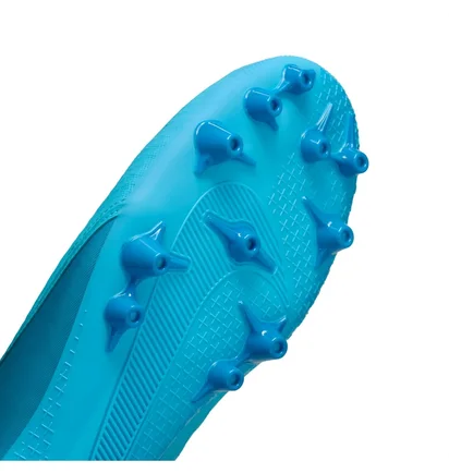 Бутсы унисекс Nike Phantom Gx Ii Academy Ag Light Blue FJ2552-400