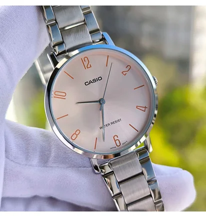 Часы женские Casio Timeless Collection LTP-VT01D-4B2