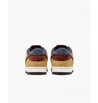 Кроссовки унисекс Nike Sb Dunk Low Pro Skate Shoes Brown FZ1278-200