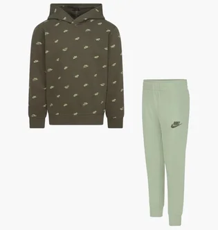 Спортивний костюм дитячий Nike Essential Club Olive 86J802-EC0