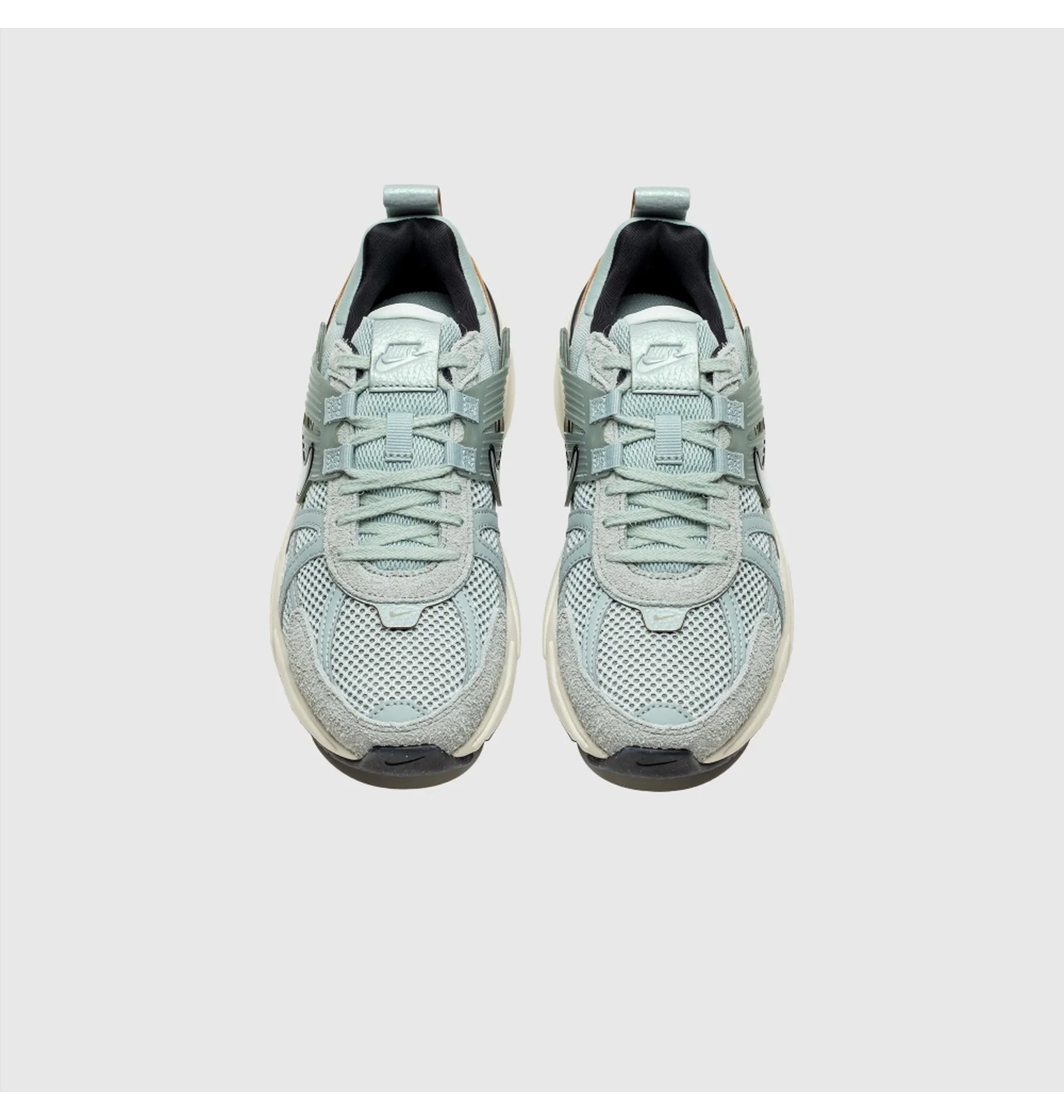 ᐉ Кросівки жіночі Nike V2K Run Turquoise FN6703-003 - придбати в