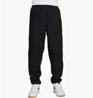 Штани чоловічі Nike Club Black FN3096-010