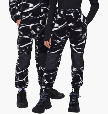 Штаны детские Nike Acg Wolf Tree Black FJ2251-010