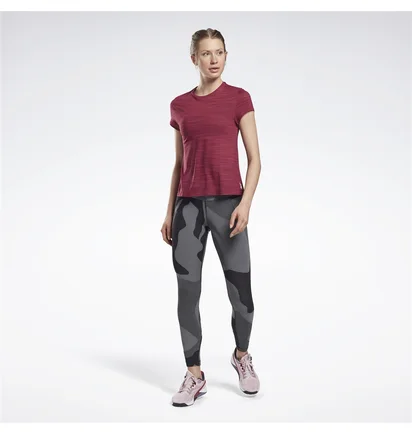 Футболка женская Reebok Workout Ready Activchill T-Shirt Bordo Gr9523