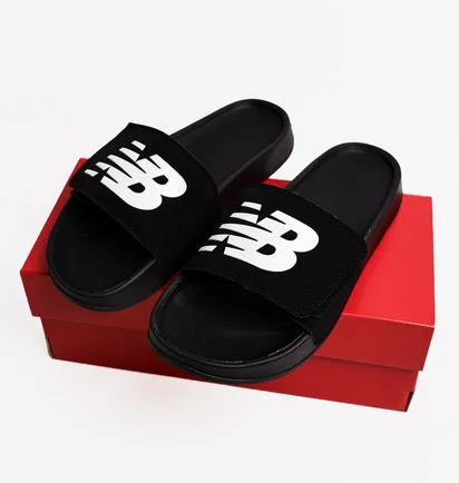 Тапочки чоловічі New Balance 200 Black SUA200H3