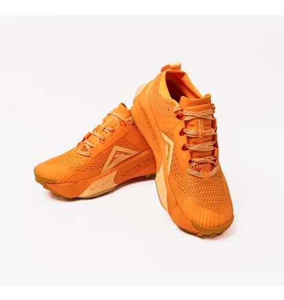 Кросівки жіночі Nike Zegama Orange DH0625-701