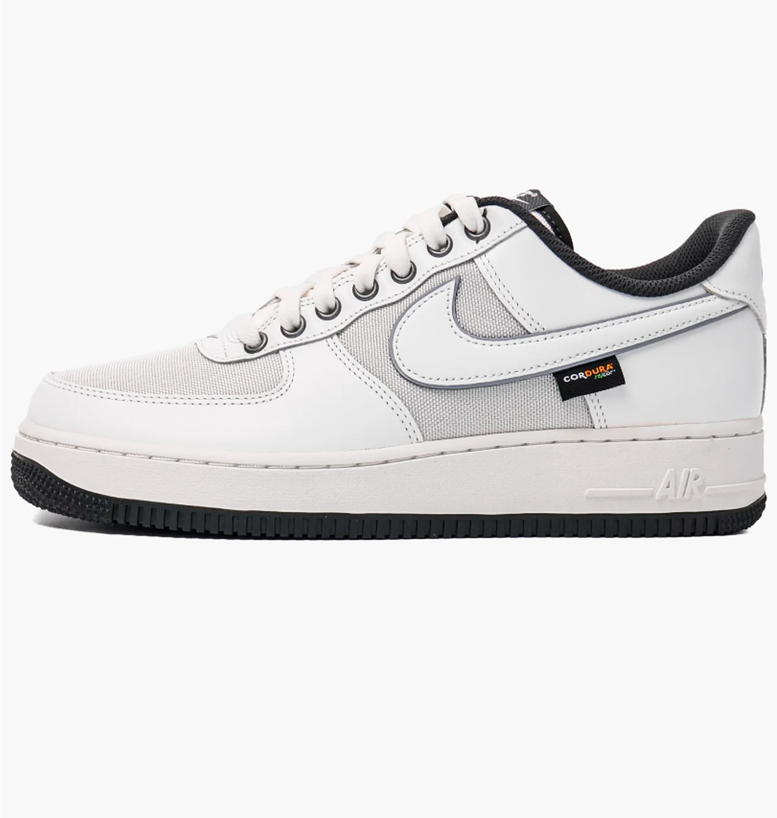 ᐉ Кросівки чоловічі Nike Air Force 1 07 Lv8 White IM6001-121