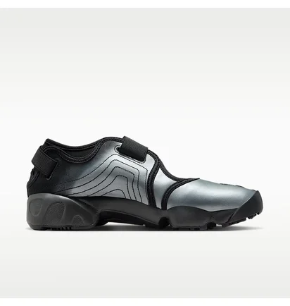 Кроссовки женские Nike Air Rift Leather WomenS Shoes Black/Metallic IH3656-095
