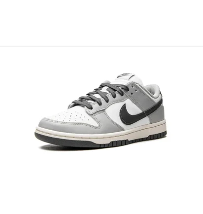 Кросівки жіночі Nike Wmns Dunk Low White/Grey DD1503-117
