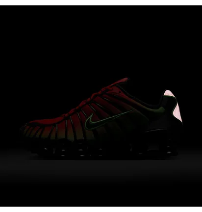 Кросівки чоловічі Nike Shox Tl Red/Yellow AV3595-601