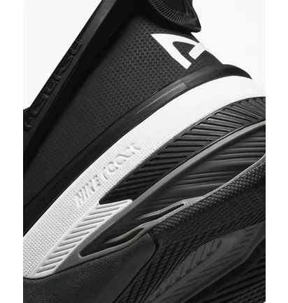 Кроссовки мужские Nike Metcon 8 Flyease Black Do9388-001