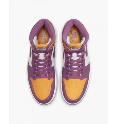 Кроссовки мужские Nike Jordan 1 Retro High Og Brotherhood Violet/Yellow 555088-706